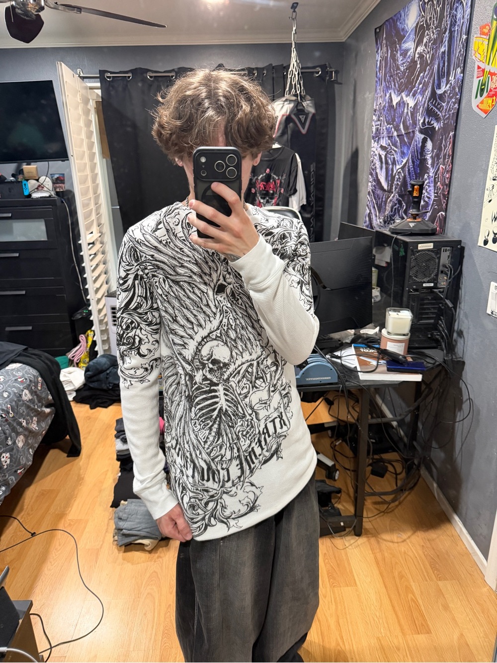 Vintage Extreme Couture By Affliction White Waffle Thermal Skull Graphic MMA Y2K